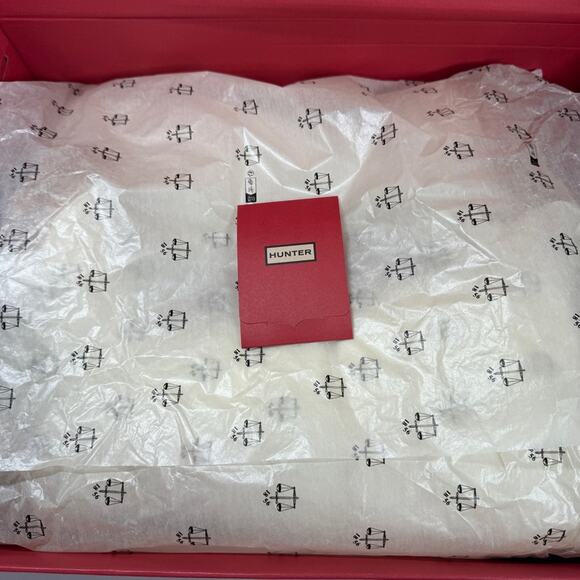 NIB •HUNTER BOOTS - Women's Intrepid Tall Snow Boot - Winter boots Size: 6 - Picture 7 of 8